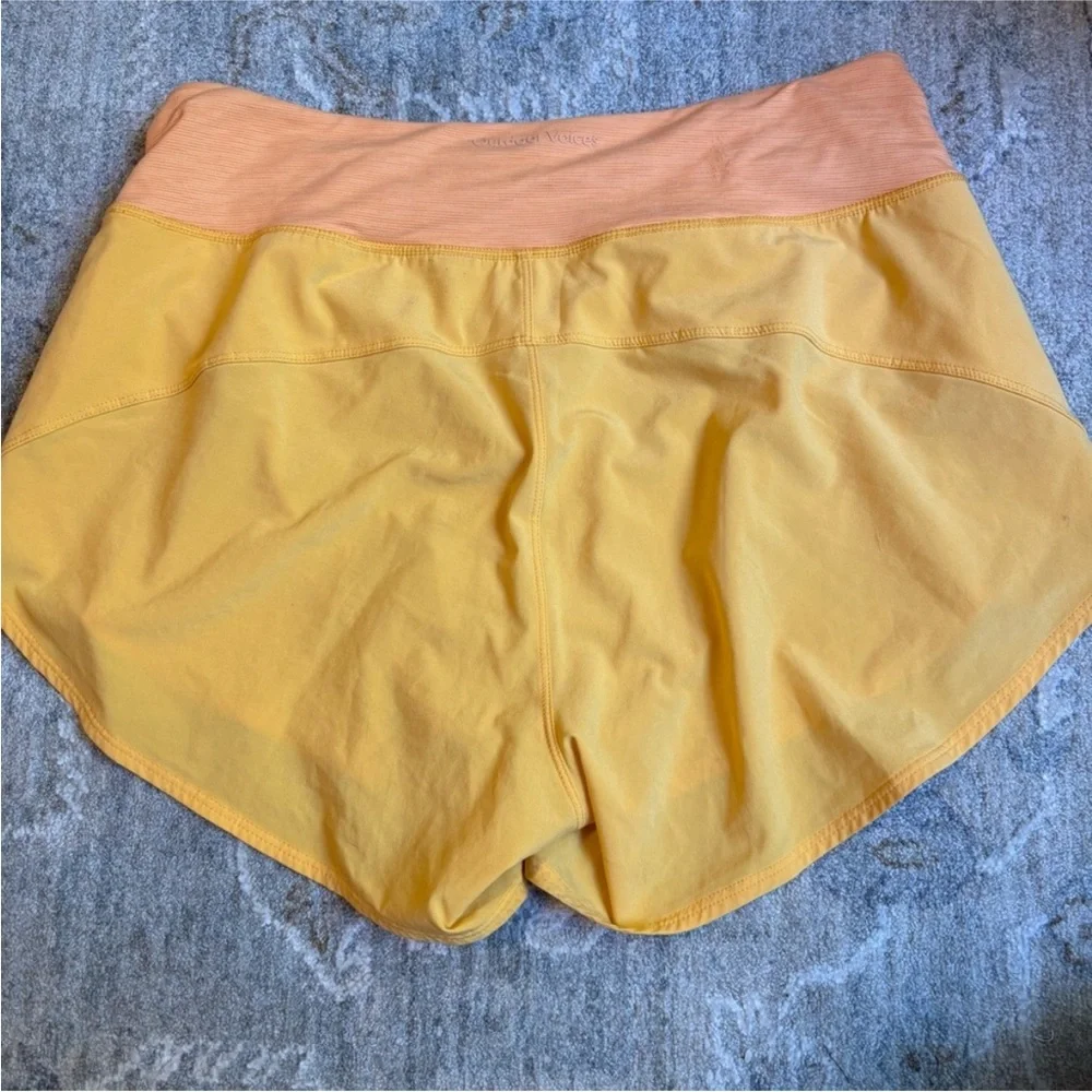 Outdoor voices orange running shorts L - Picture 3 of 3